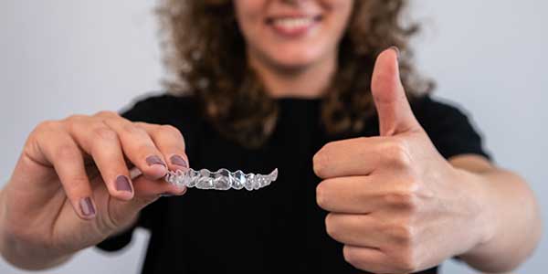 Invisaling ortodoncia invisible frente a otros métodos tradicionales como los brakets Invisaling ortodoncia invisible frente a otros métodos tradicionales como los brakets